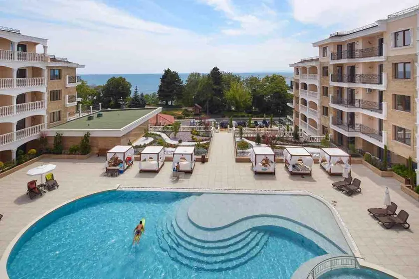 Valencia Gardens - Private apartment - BSR - Image 1