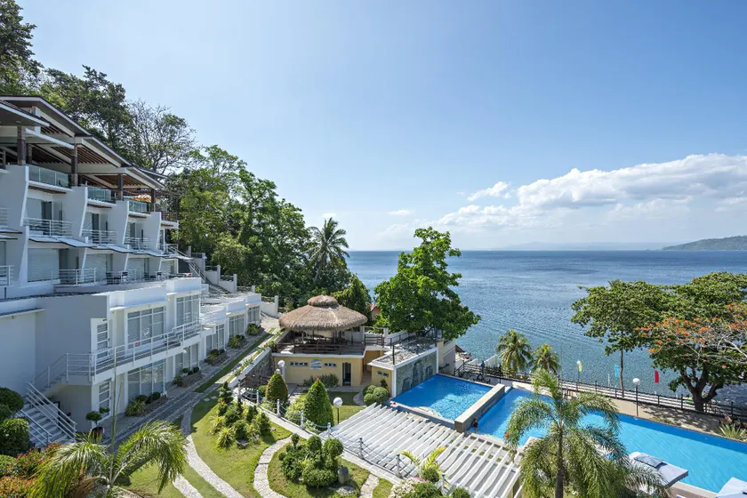 Anilao Awari Bay Resort - Image 1