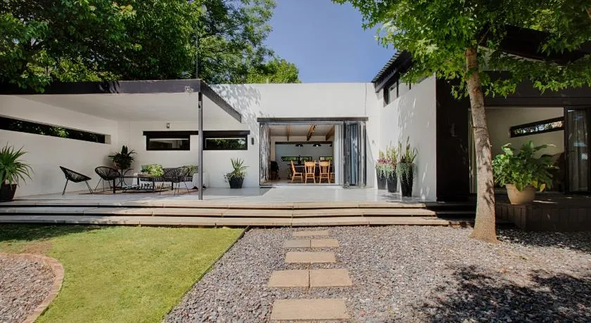 The Risa House - Image 1