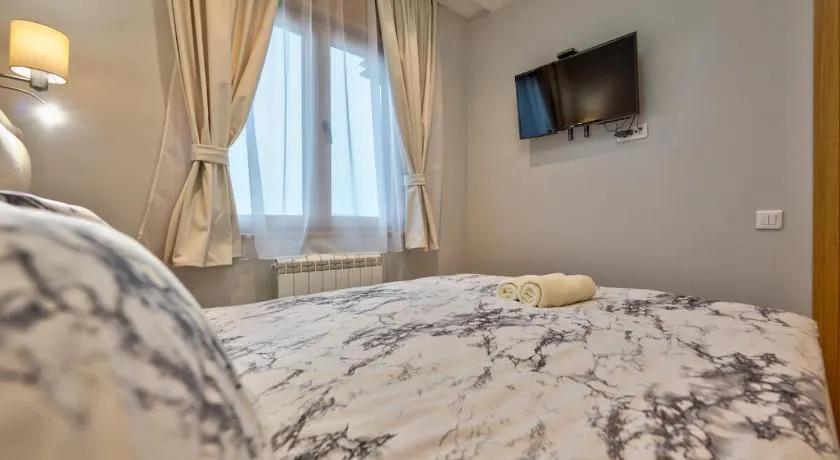 Elysium apartment - Image 1