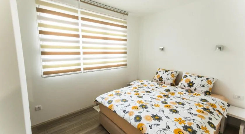 Apartment Nevena - Image 1