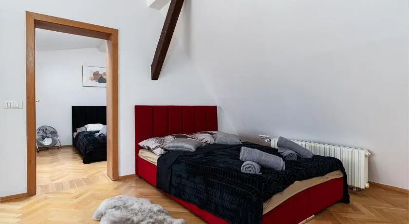 Blue Sky Residence - Image 1