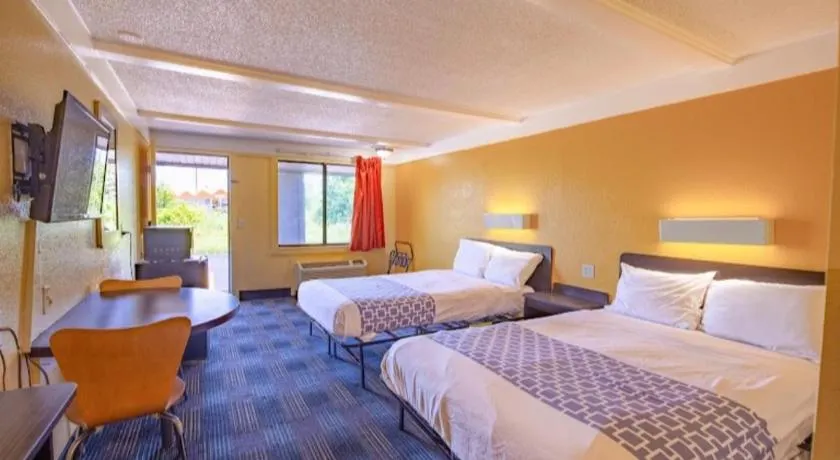 Kings Inn - Image 1