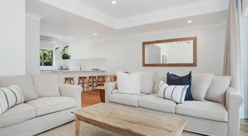 Byron Beachside 8 - Image 1