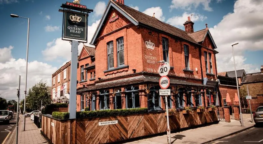 The Queen's Head - Image 1