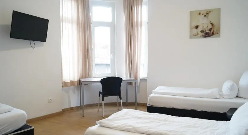 DIM Monteurzimmer & Apartments - Image 1