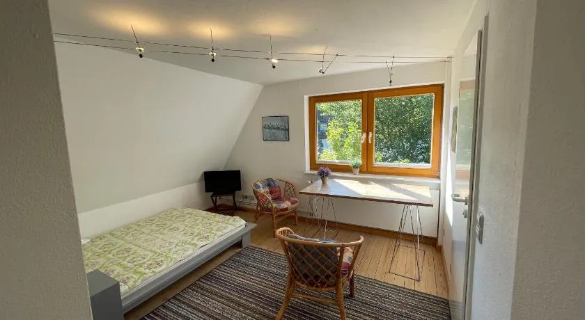 Ruhiges Zimmer zentral - Image 1