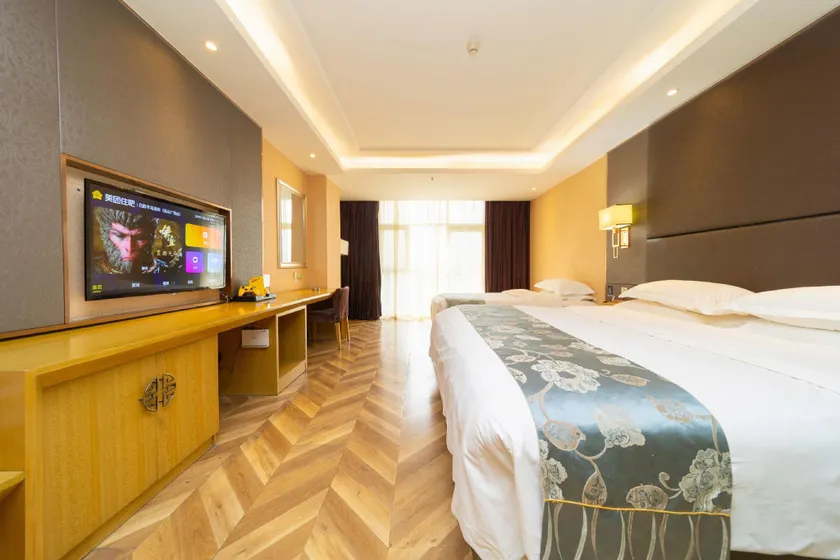 Zhongyue Hotel (Wanda Plaza) - Image 1