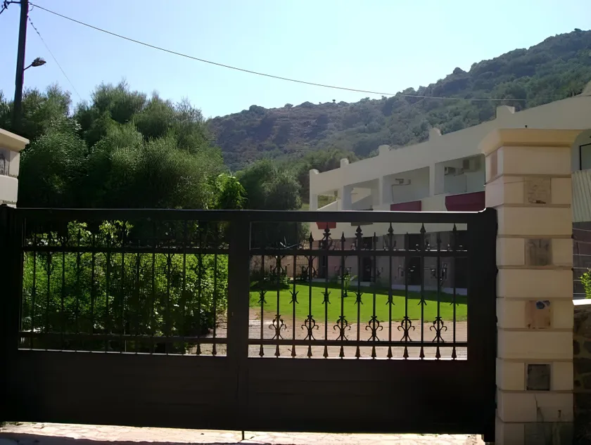 Rodakino Βay - Image 1
