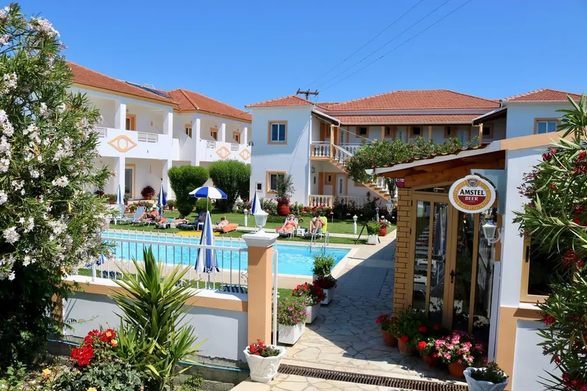 Jimmys Apartments - Image 1