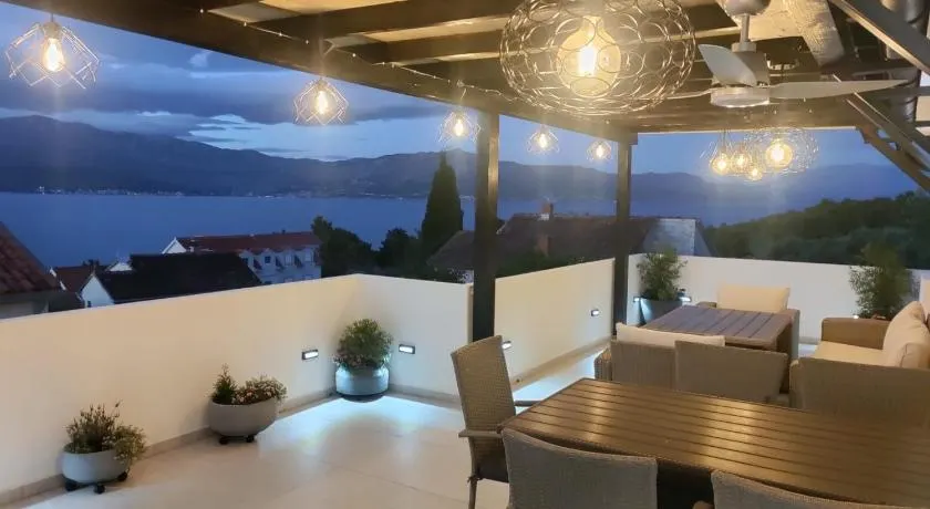 Apartments Brač - Image 1