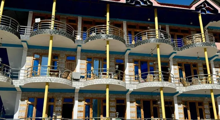 Hotel 19 Tosh - Image 1
