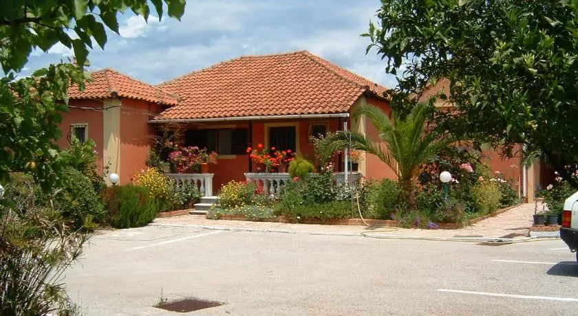 NEFELI House - Image 1