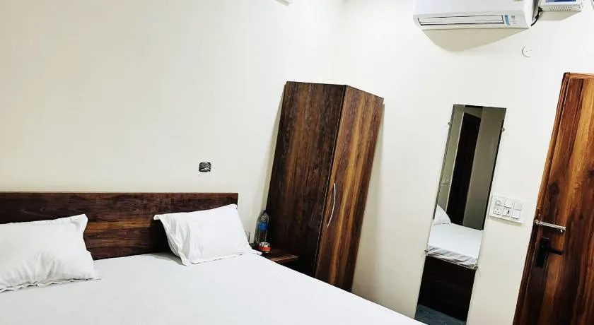 Hotel High Sky - Image 1