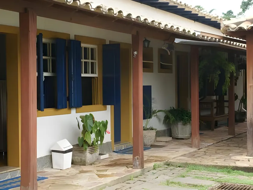 Pousada Chafariz das 4 Estações - Image 1