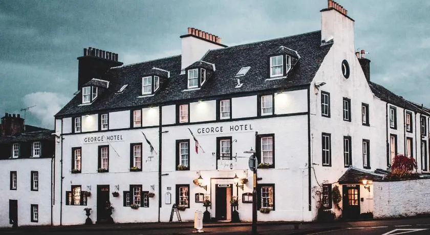 The George Hotel - Image 1