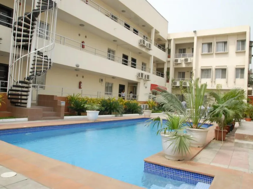 Cata Apartment Hotel And Spa - Image 1