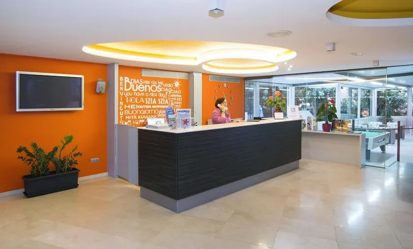 Medplaya Aparthotel Esmeraldas - Image 1