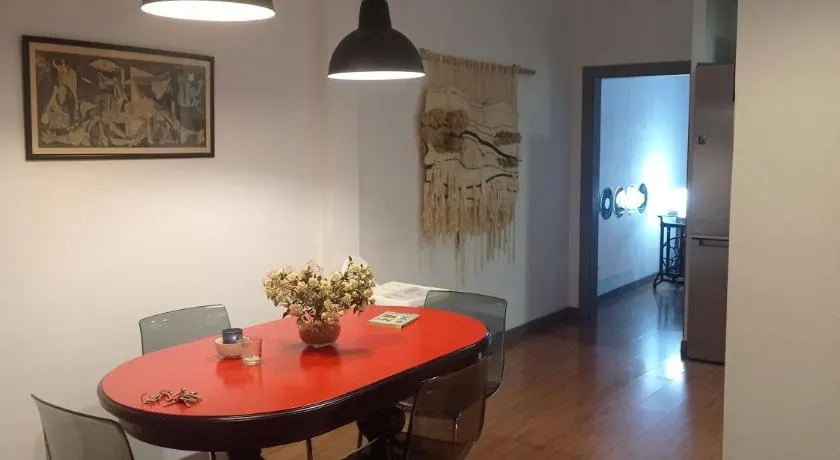 APPARTEMENT DOUX DANS LE QUARTIER DE GRACE! - Image 1
