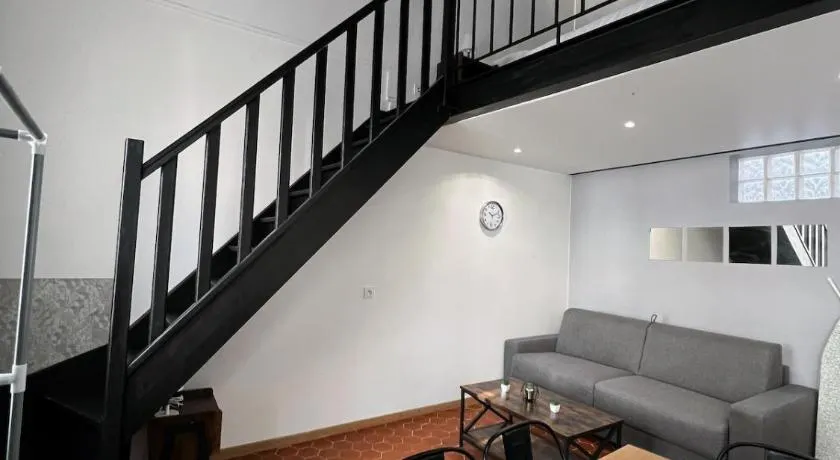 Central Super Loft - Image 1