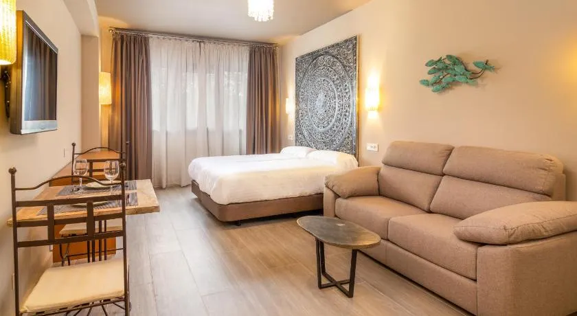 Apartamentos Sevilla Este by QHotels - Image 1
