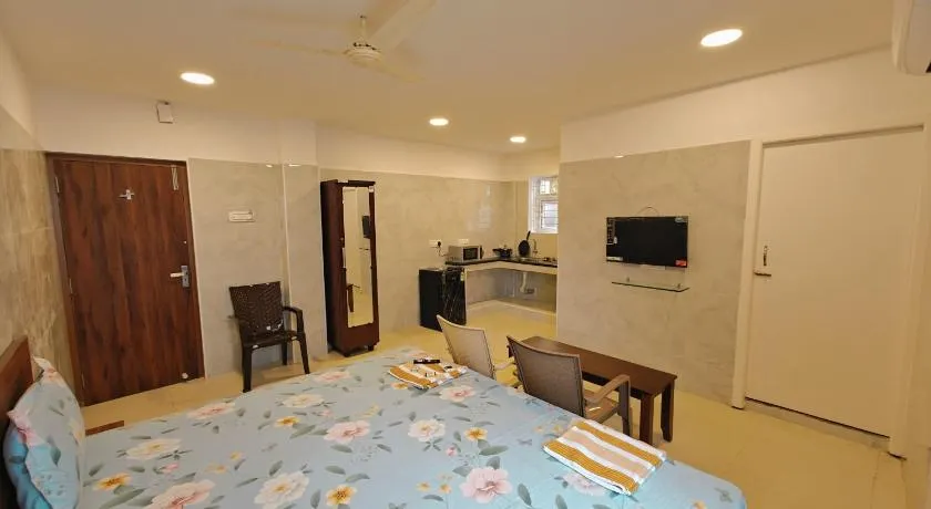MADRASl AIRPORT HOTEL & HOMESTAY - NEAR AlRPORT - Image 1