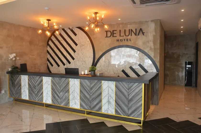 De Luna Hotel Sri Petaling - Image 1