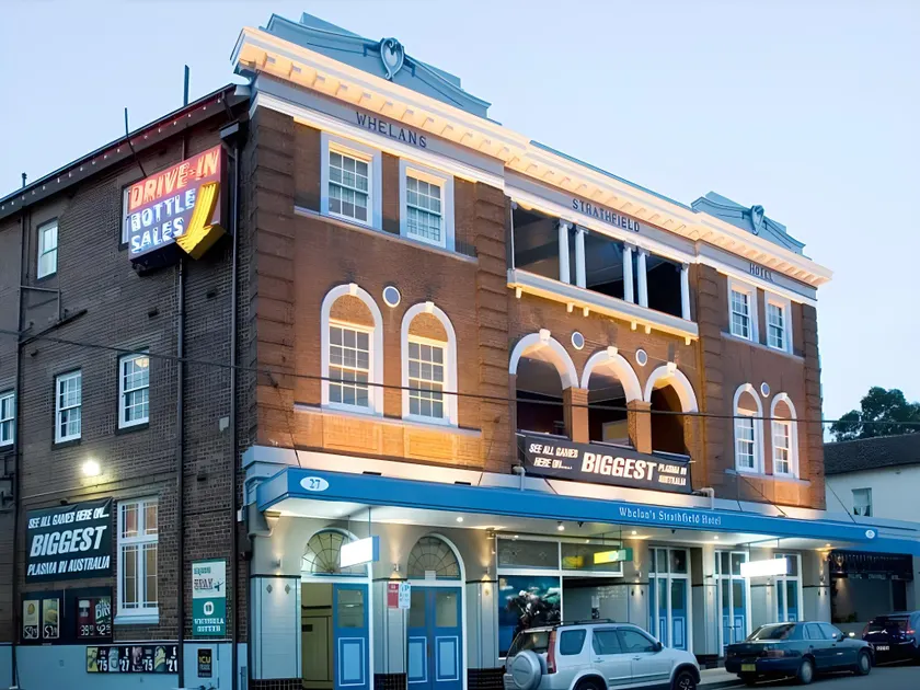 Strathfield Hotel - Image 1