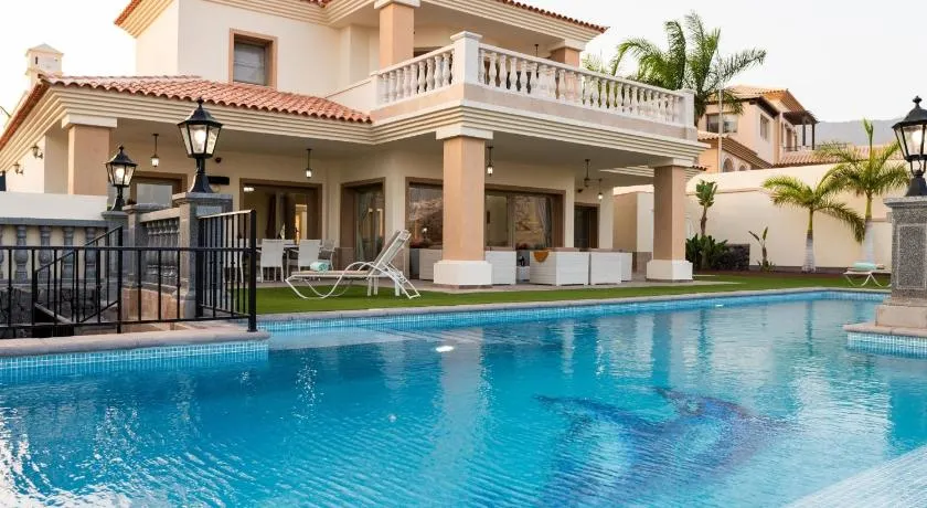Villa Wudas - Panoramic views, Private heated pool & Golf Area - Image 1