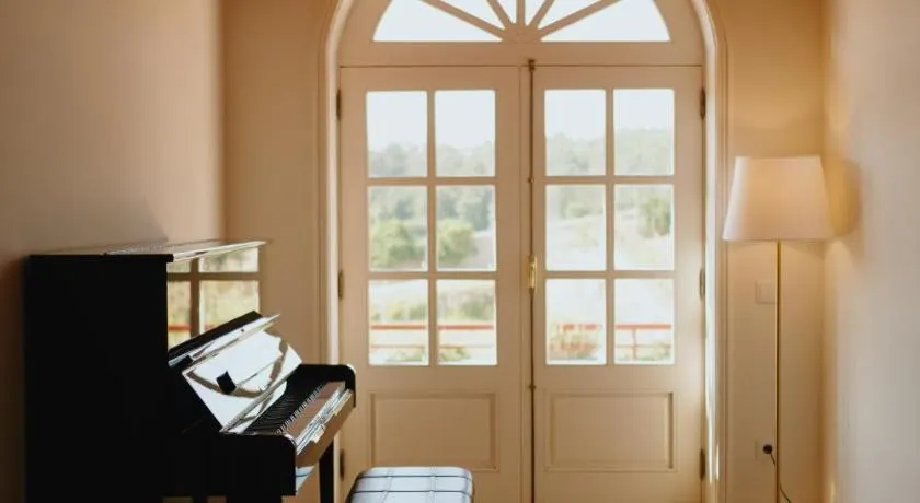 Casa do Ave Riverside Suite - Image 1