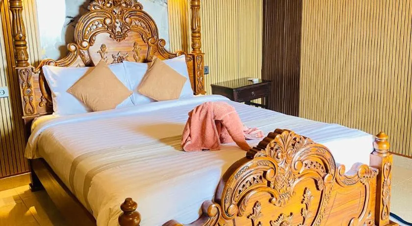 Adila Warung and Homestay - Image 1