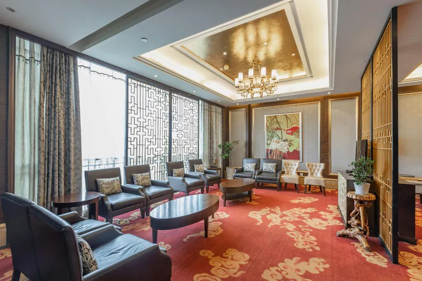 Guomao Hotel - Image 1