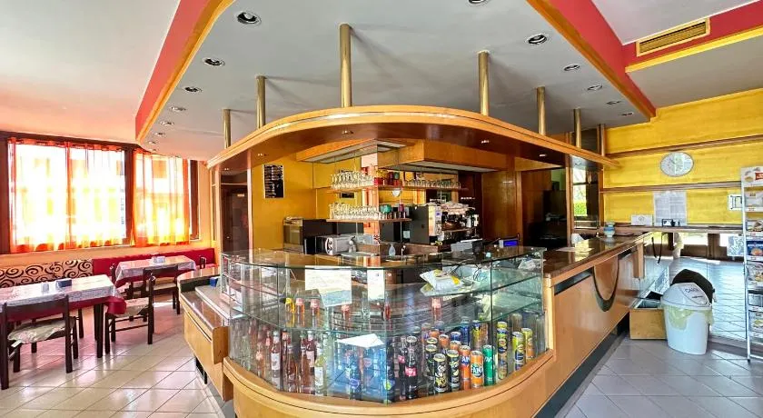 Hotel Battaglia - Image 1