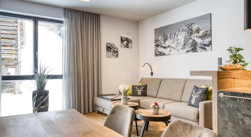 Exklusiv und elegantes Apartment in der Residenz Silvretta, inkl Silvretta Card Premium - Image 1