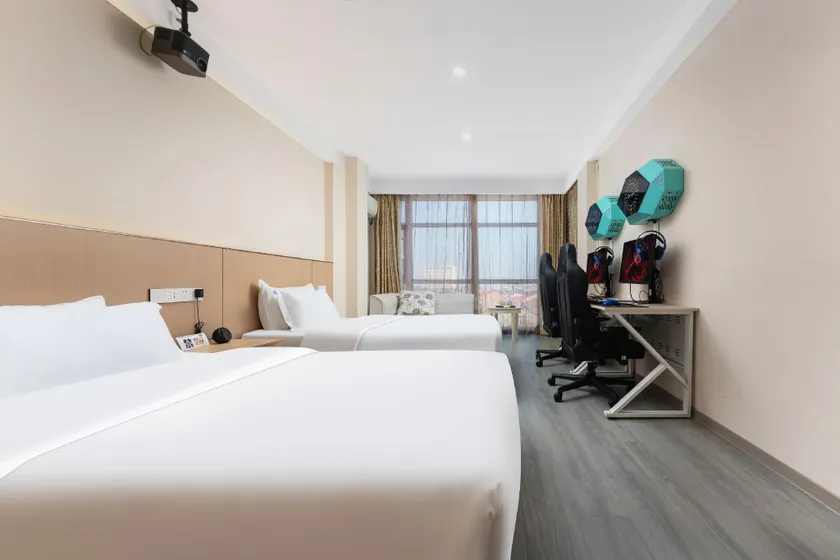 Aiker Esports Hotel (Hannan Avenue Branch) - Image 1