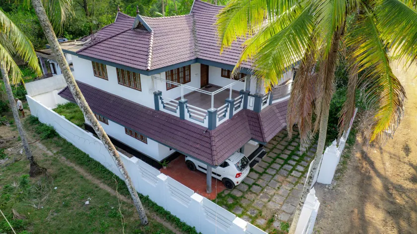 Niva Marari Beach Homestay - Image 1