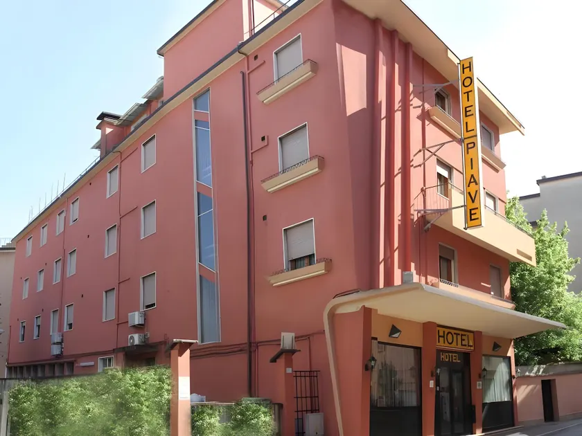 Hotel Piave - Image 1