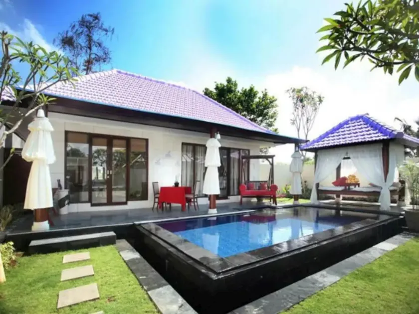Romantic 1 Bed Room Pool Villa Kuta - Image 1