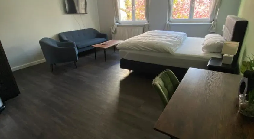 JG Hotel am Schweizerberg - Image 1