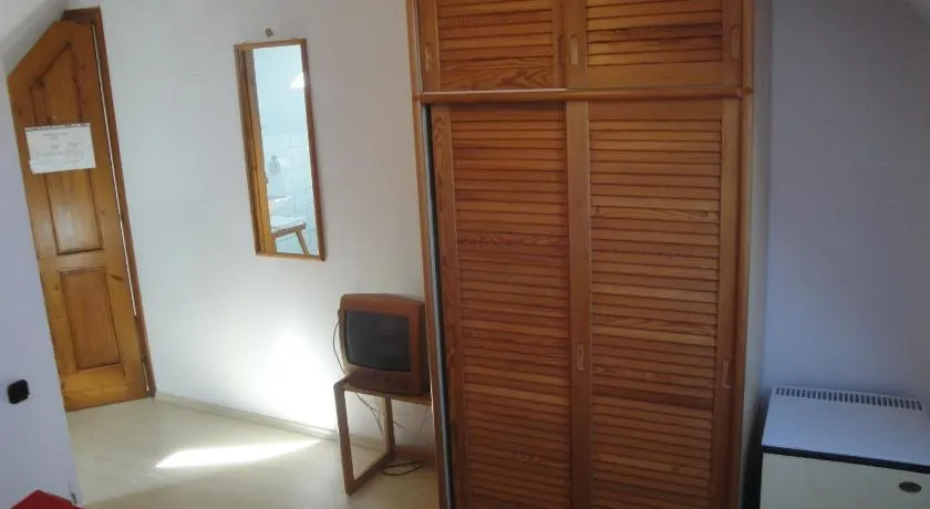 Guest house Ringhofer Vendégház - Image 1