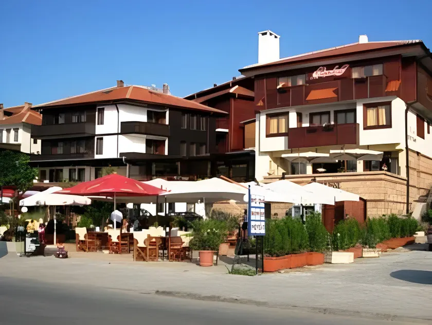 Stankoff Hotel - Image 1