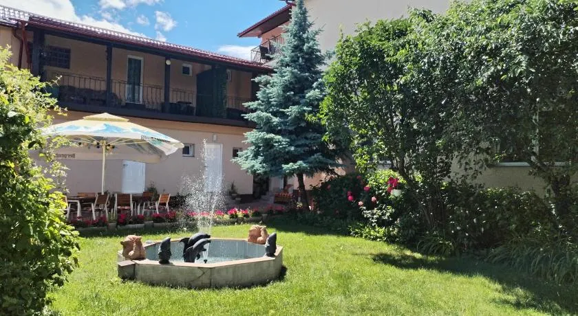 Nobless Boutique Residence - Image 1