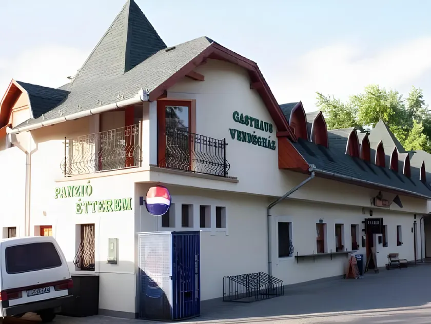 Gasthaus Panzió - Image 1