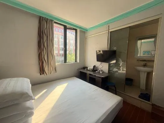 Changlong Hotel - Image 1