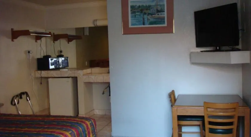 American Inn - Image 1