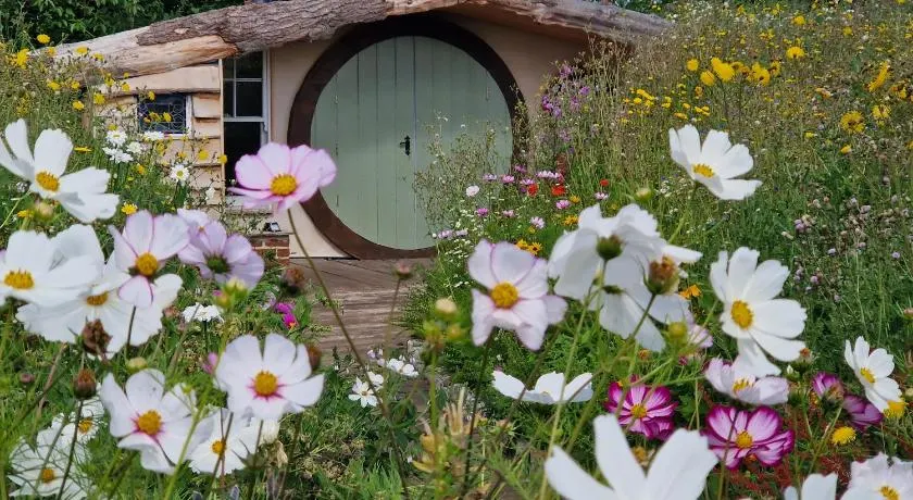 Cranfield Retreat & Glamping - Image 1
