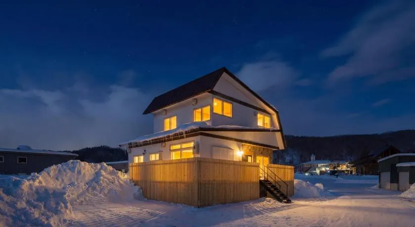 Rusutsu Backcountry Lodge - Image 1