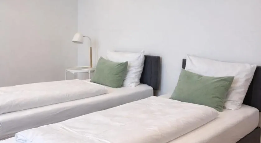 Kaza Guesthouse, centrally located 2 & 3 bedroom Apartments in Augsburg - Image 1