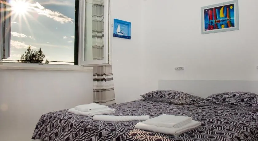 Apartamento vacacional con terraza | Al lado de la playa - Image 1