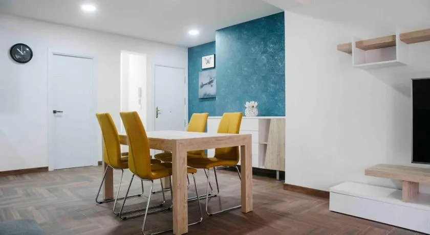 Apartamento La Plana - Image 1